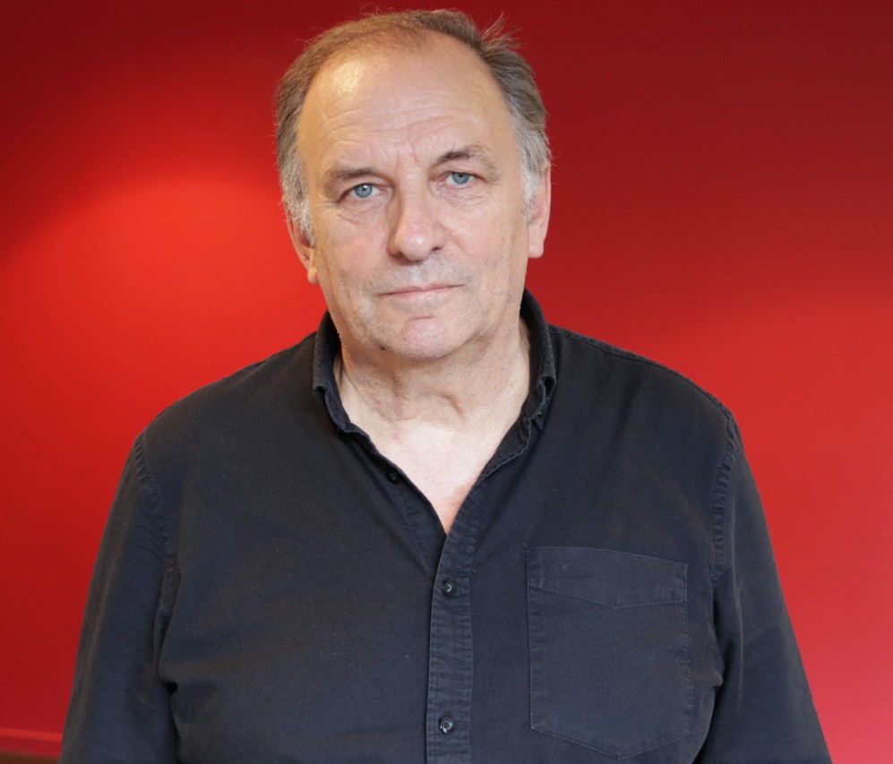 BIOGRAPHIE